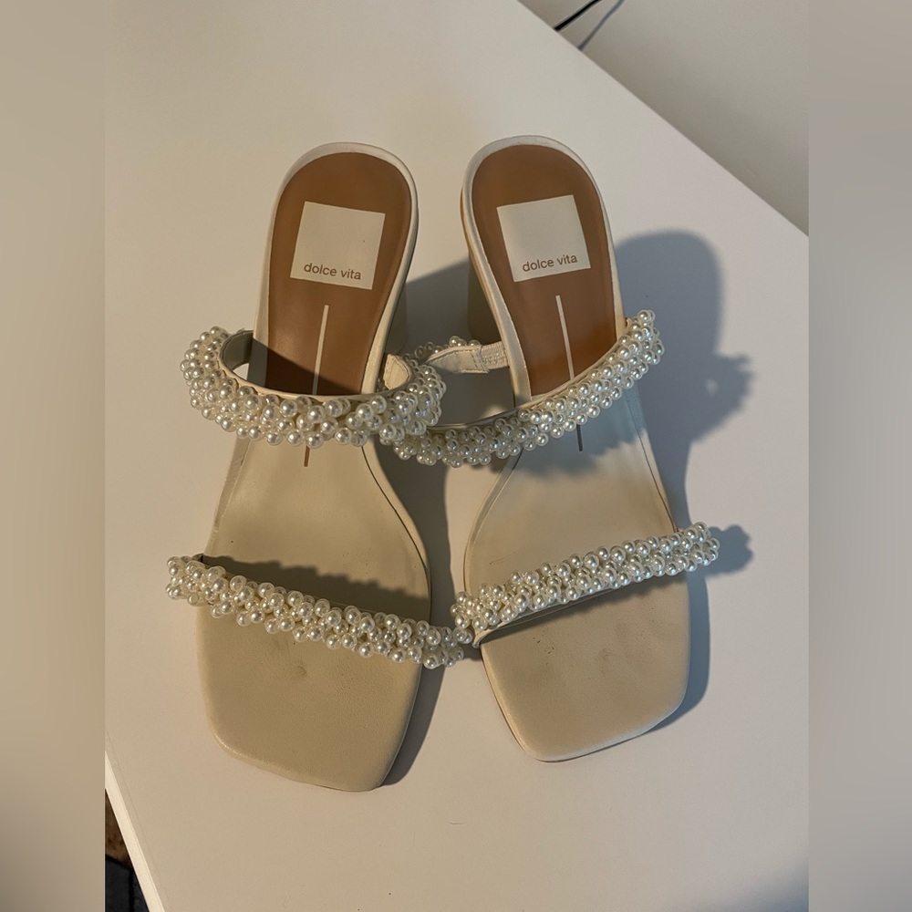 Dolce Vita Noel Pearl Heels